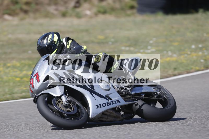 /36 08.08.2026  Pluess Motosport ADR/Freies Fahren/197